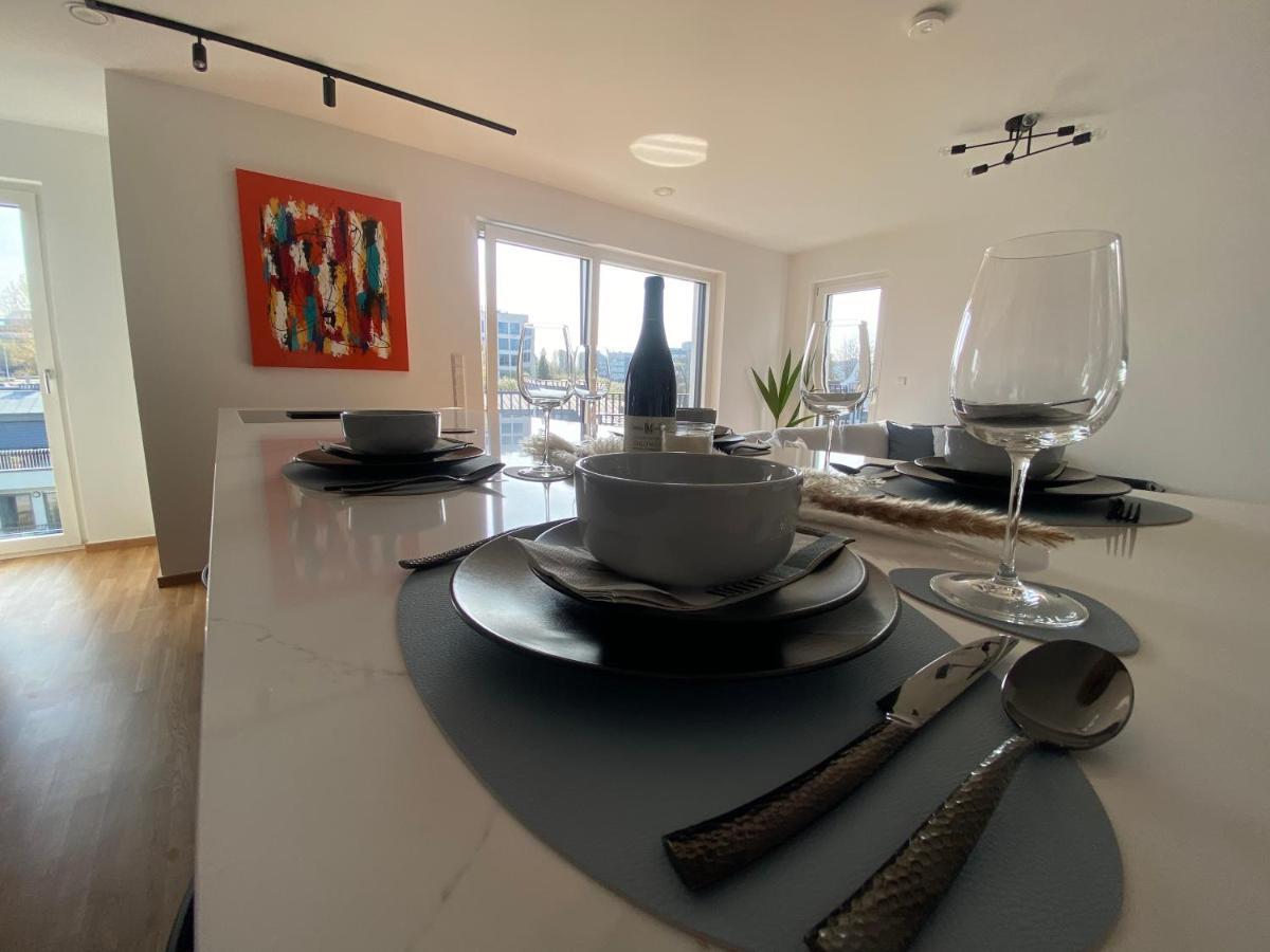 Strassen - 2 Bed Designer Flat Lejlighed Eksteriør billede