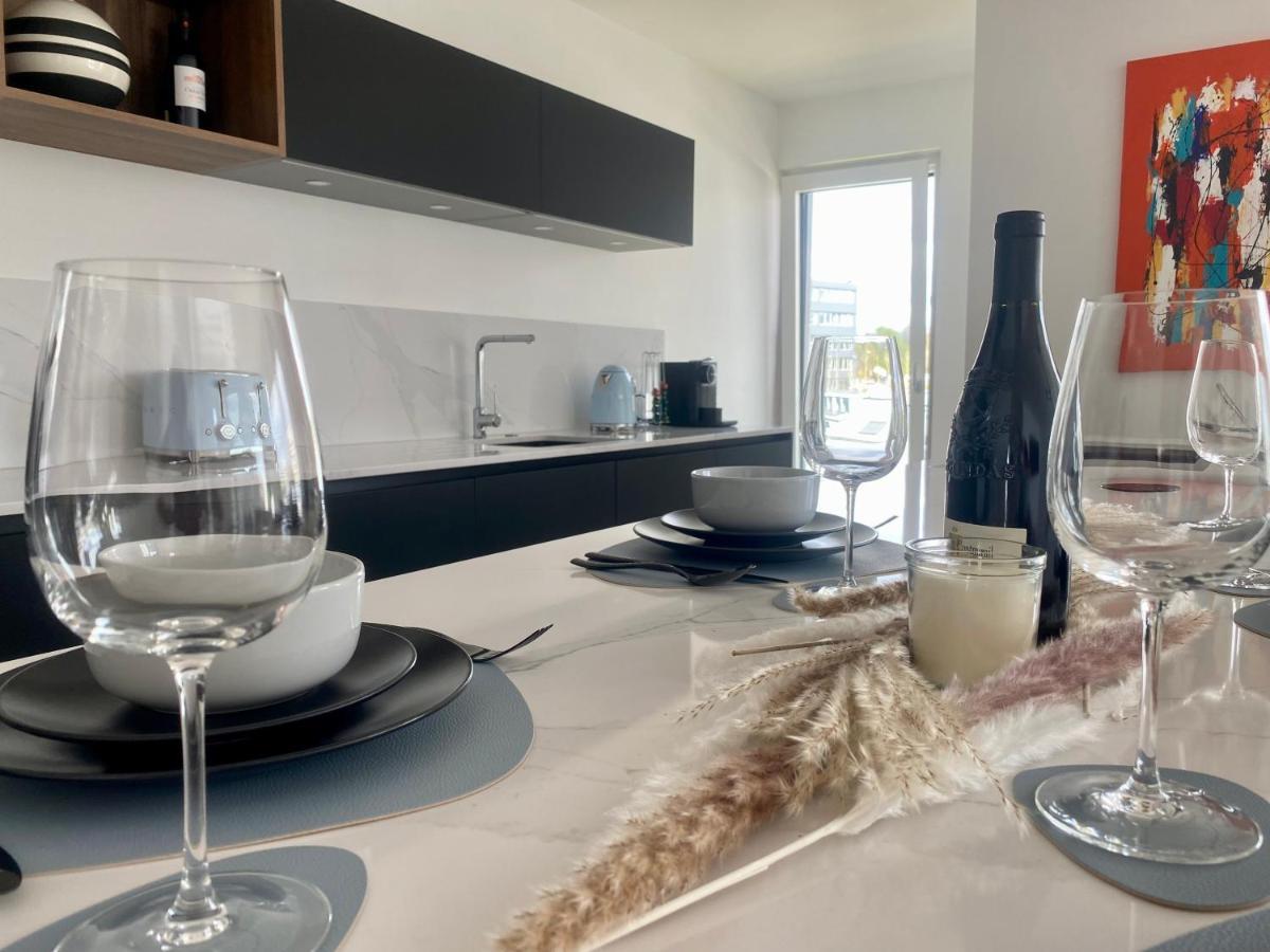 Strassen - 2 Bed Designer Flat Lejlighed Eksteriør billede